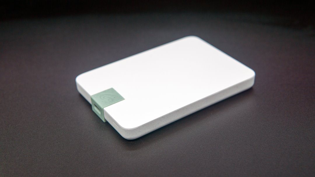 轻巧且安全——希捷“锦”系列移动硬盘 https://popsoft.com/wp-content/uploads/2023/08/1-%E7%BD%91%E7%AB%99.jpg